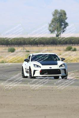 media/Sep-14-2025-Speed Ventures (Sun) [[b2951cd086]]/Orange/Session 2 (Grapevine)/